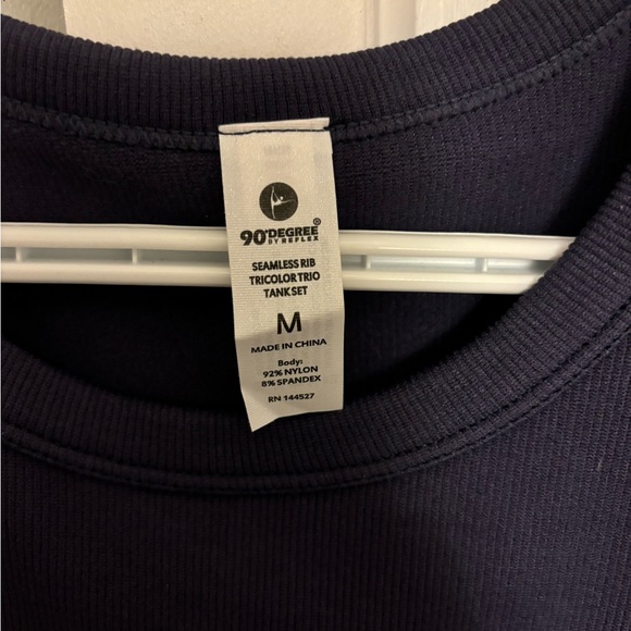 Crop tank - Picture 2 of 2